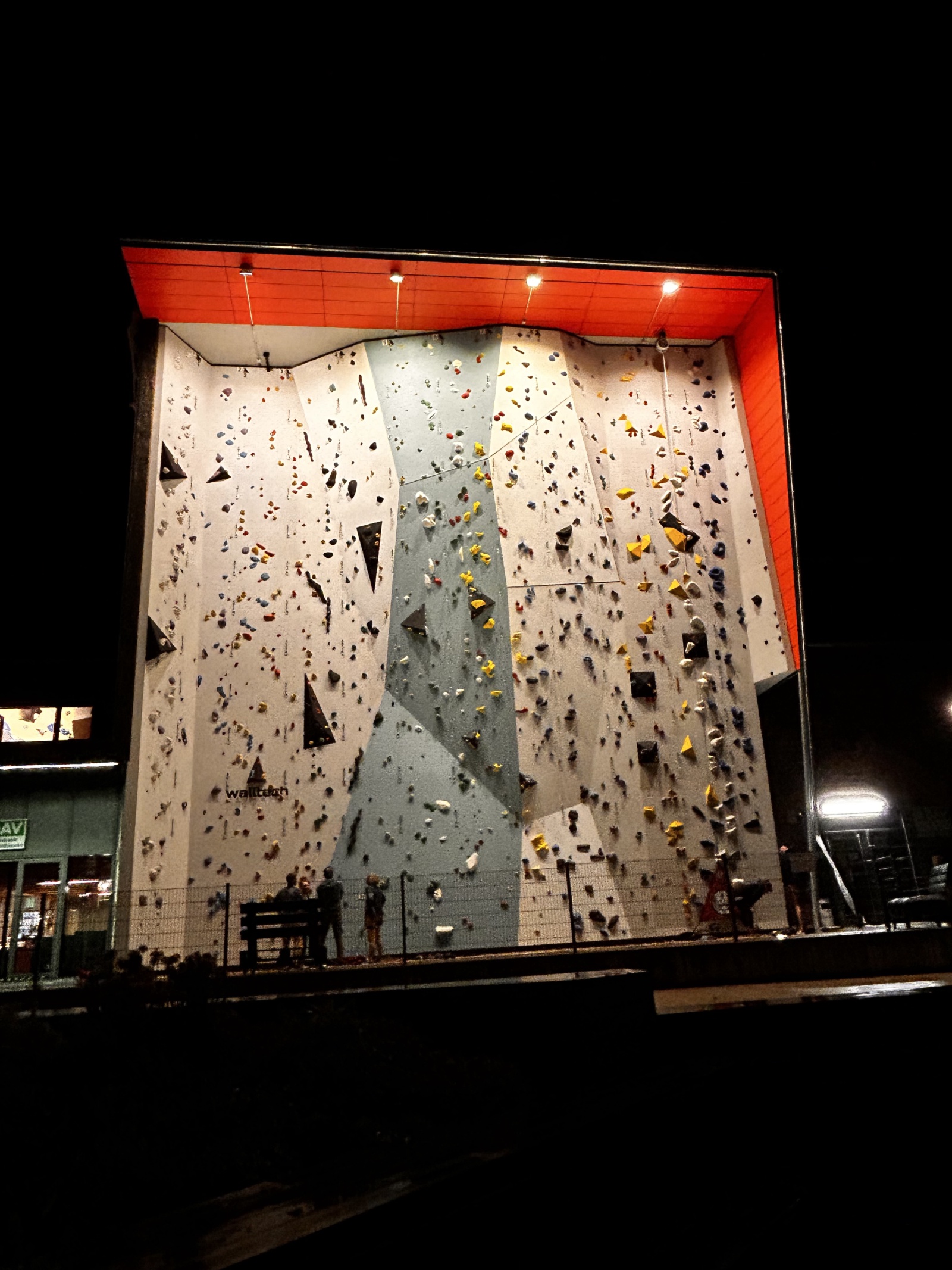 Unsere Wand: Volksbank Kletterhalle Marburg - Foto 1